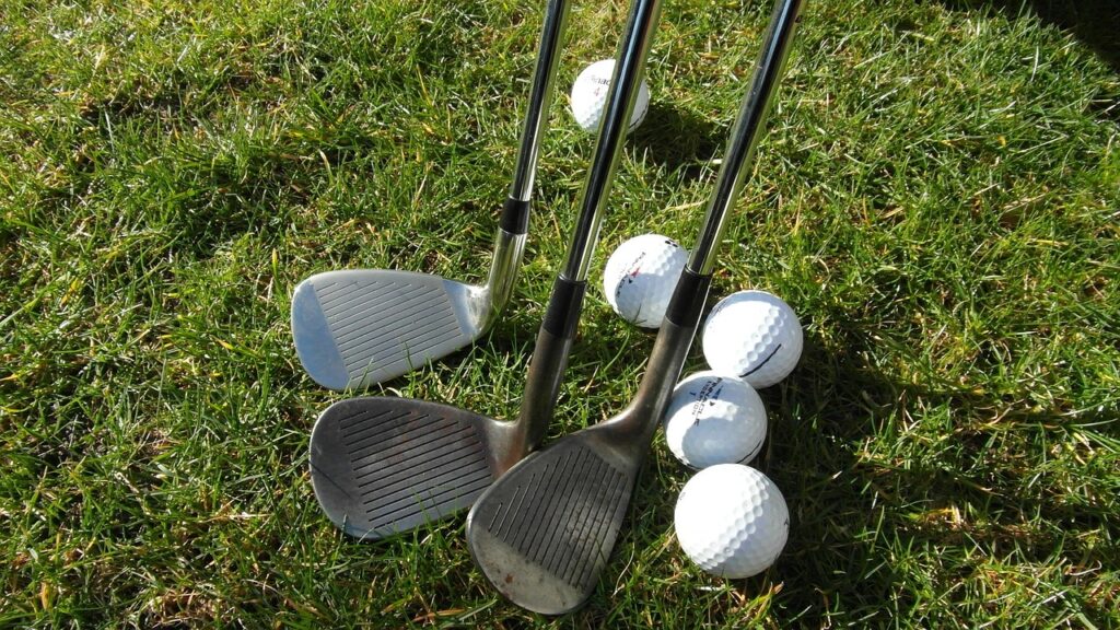 How Far Does a 60-Degree Wedge Go?