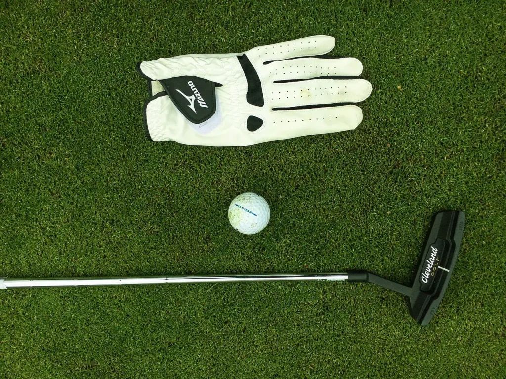 HOW TO HIT A HYBRID GOLF CLUB